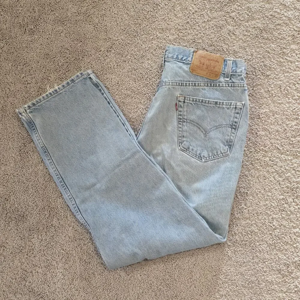 Vintage Levis 550 1999 Jeans Mens 36x32‎ Light Wash Denim Relaxed Tapered